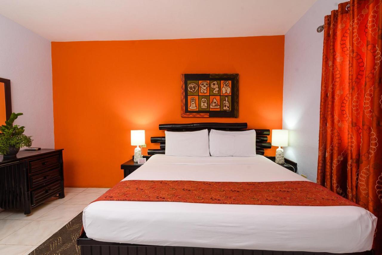 Hotel Tim Bamboo Port Antonio Buitenkant foto
