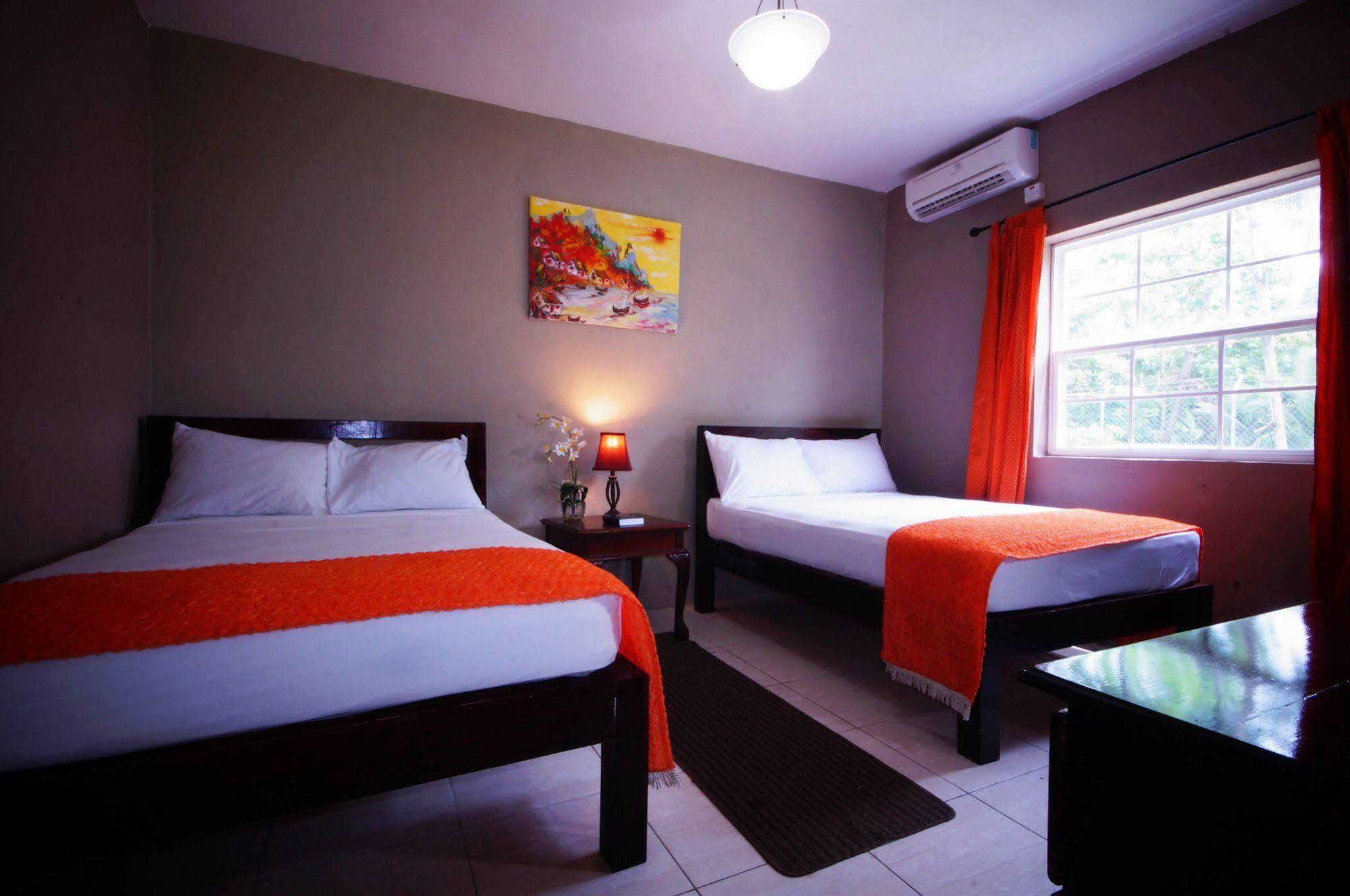 Hotel Tim Bamboo Port Antonio Buitenkant foto